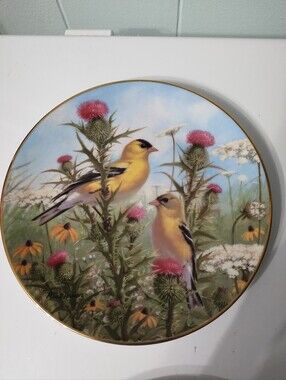 Hamilton Collection "Golden Glories" Decorative Gold-Trimmed Plate
